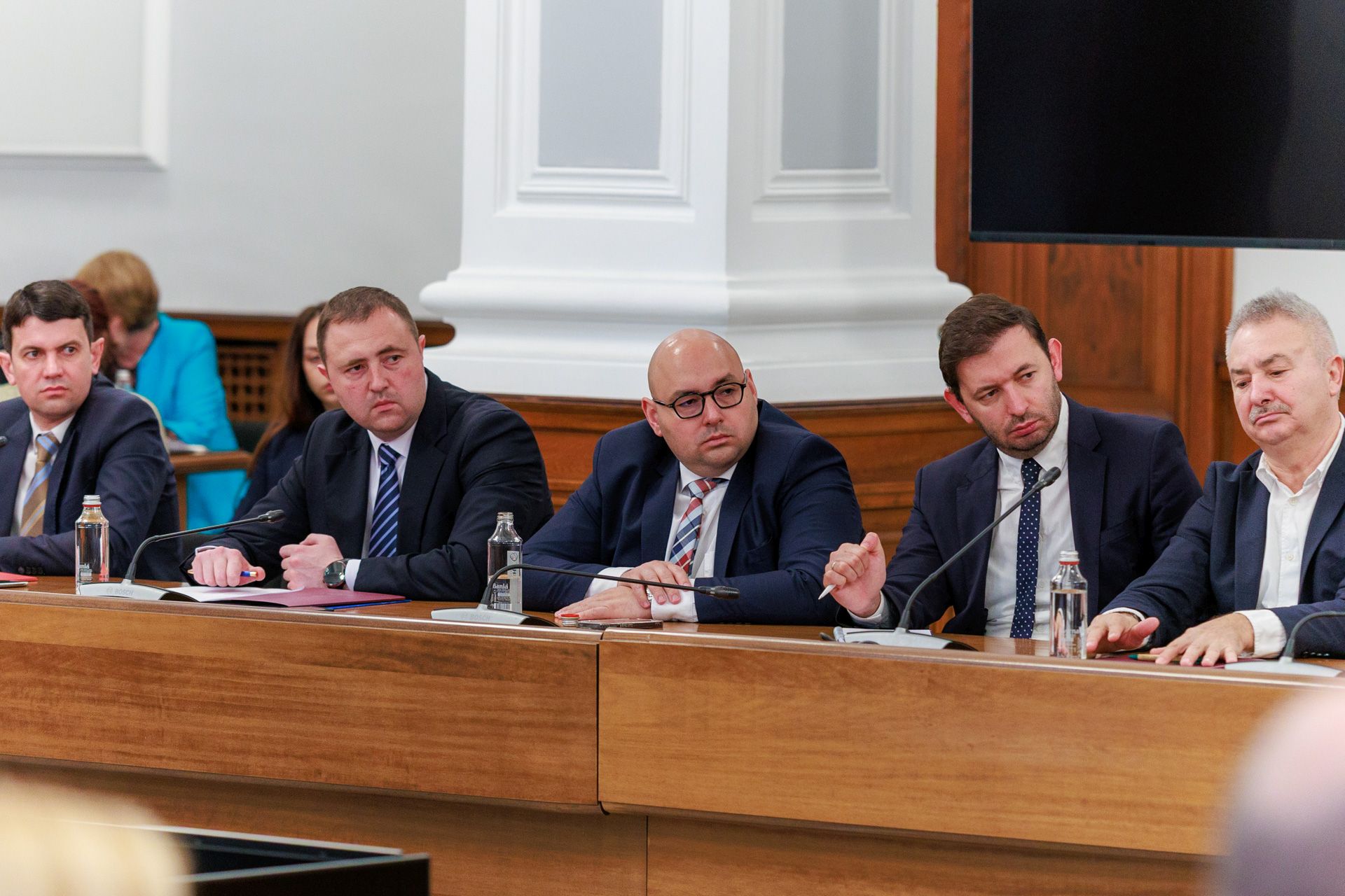Кметът Добрин Добрев участва в среща в Министерски съвет, на която бе подписан Меморандум за сътрудничество за реализиране на програма за ускорено внедряване на ВЕИ върху обществени сгради
